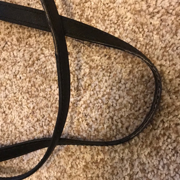 Black Micheal Kors Tote - Picture 7 of 10